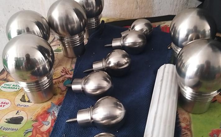 Tiện CNC cầu inox 304